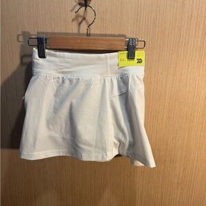 Kids All in Motion White Athletic Skort Size Small NWT